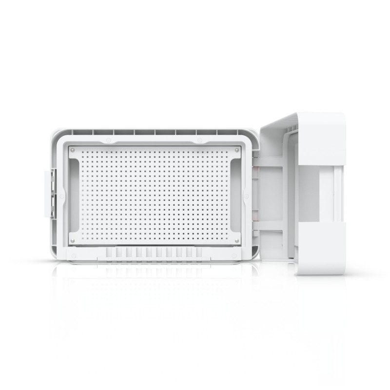 Ubiquiti A universal outdoor
